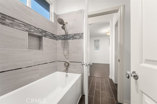 2031 W Snead Street, La Habra CA: https://media.crmls.org/medias/2b1f6a7c-f946-4b72-a5dc-e723f1194516.jpg