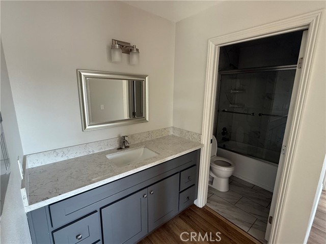 Detail Gallery Image 4 of 15 For 400 N Hobart Bld #304,  Los Angeles,  CA 90004 - 2 Beds | 1 Baths