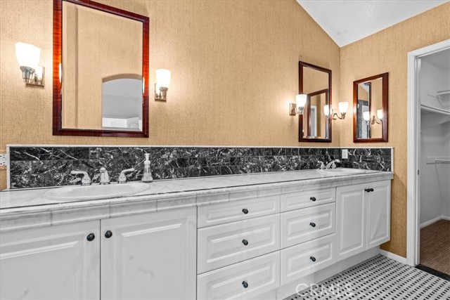 Detail Gallery Image 19 of 37 For 1 Roma Ct, Newport Coast,  CA 92657 - 2 Beds | 2 Baths