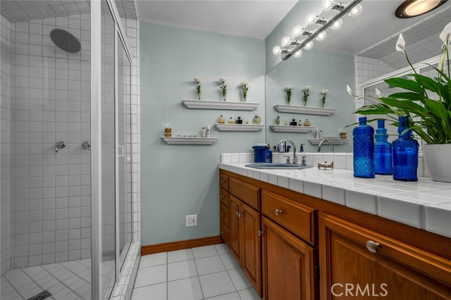 Detail Gallery Image 17 of 23 For 8014 Lasaine Ave, Northridge,  CA 91325 - 3 Beds | 2 Baths