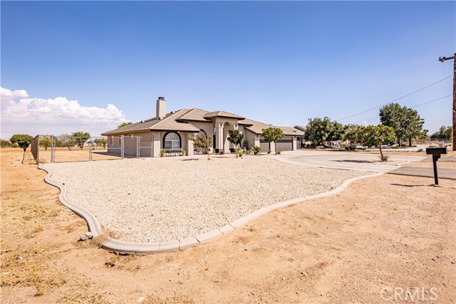 Detail Gallery Image 7 of 75 For 11123 Hickory Ave, Hesperia,  CA 92345 - 4 Beds | 2/1 Baths
