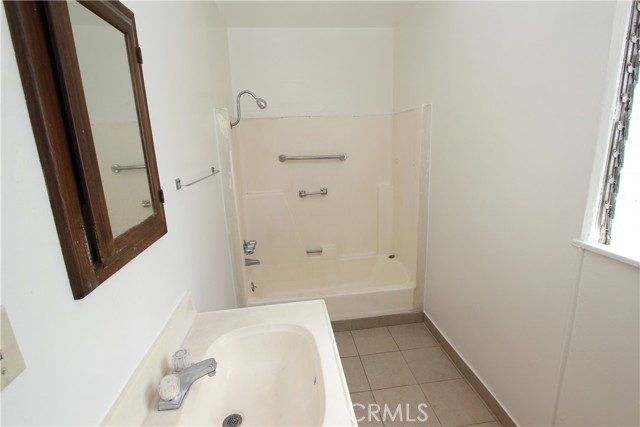 Detail Gallery Image 32 of 35 For 1052 S Herbert, East Los Angeles,  CA 90023 - – Beds | – Baths