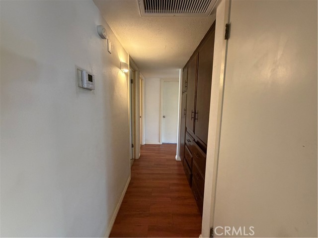 Detail Gallery Image 9 of 25 For 2616 Cheshire, Bakersfield,  CA 93309 - 3 Beds | 2 Baths