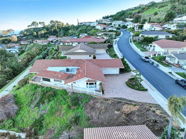 29802 Grandpoint Lane, Rancho Palos Verdes, California 90275, 3 Bedrooms Bedrooms, ,1 BathroomBathrooms,Residential,Sold,Grandpoint,SB23030375