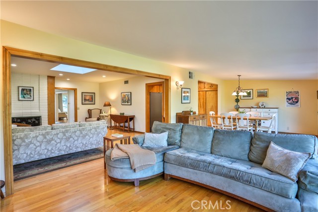 Detail Gallery Image 15 of 50 For 633 Purdue Dr, Claremont,  CA 91711 - 4 Beds | 3 Baths