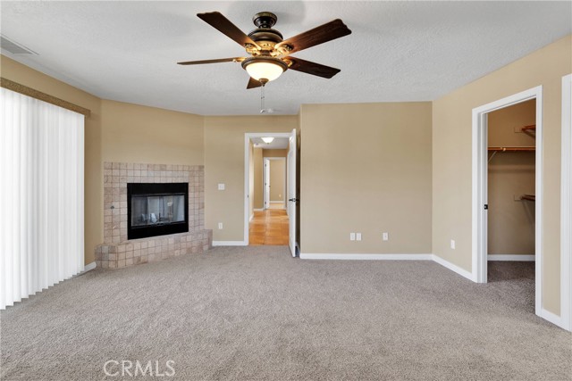 14572 Sultana Street, Hesperia CA: https://media.crmls.org/medias/2b2807d7-fcaf-4e0a-b6ea-a22018ae2317.jpg