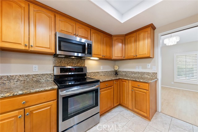 Detail Gallery Image 11 of 63 For 38 Deerwood E, Irvine,  CA 92604 - 3 Beds | 2 Baths