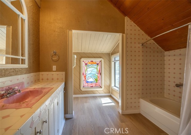 Detail Gallery Image 32 of 39 For 789 Iris Dr, Big Bear Lake,  CA 92315 - 3 Beds | 3 Baths