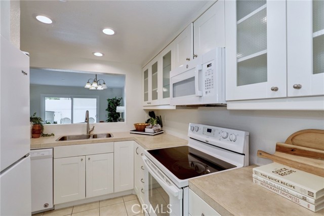 Detail Gallery Image 8 of 23 For 35 Bentwood Ln, Aliso Viejo,  CA 92656 - 2 Beds | 1/1 Baths