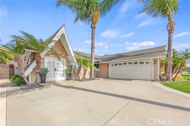 Image 3 for 17602 Still Harbor Ln, Huntington Beach, CA 92647