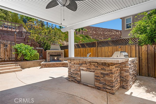 28622 Woodchester Way, Menifee CA: https://media.crmls.org/medias/2b2ad821-7b44-4bf6-8ebc-4fd014ed1549.jpg