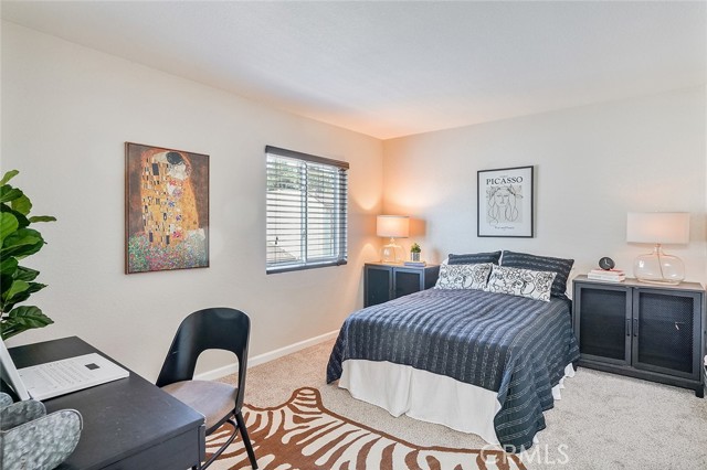 2005 W Culver Avenue, Orange CA: https://media.crmls.org/medias/2b2b47f3-0493-4a4c-840d-a18f204bda61.jpg