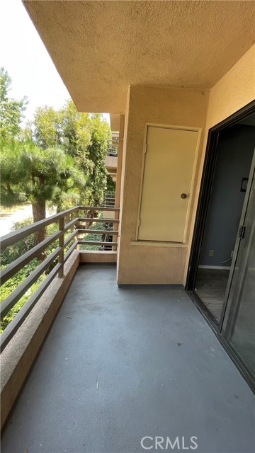 Detail Gallery Image 17 of 24 For 6815 Remmet Ave #219,  Canoga Park,  CA 91303 - 1 Beds | 1 Baths