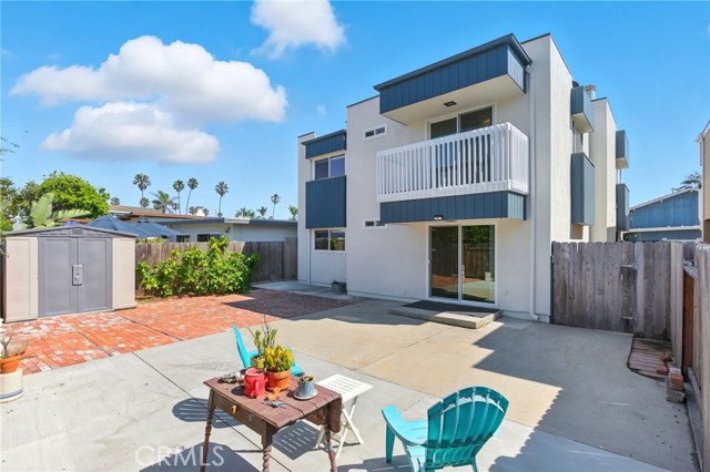 Detail Gallery Image 28 of 34 For 1153 Cornwall Ln, Ventura,  CA 93001 - 4 Beds | 2 Baths