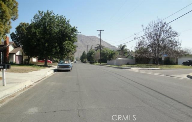 22164 Pico Street, Grand Terrace CA: https://media.crmls.org/medias/2b2ca95b-81d3-434f-ade0-5612ebdf35a6.jpg