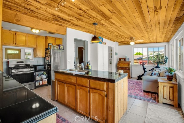 Detail Gallery Image 15 of 54 For 7765 Inca Trl, Yucca Valley,  CA 92284 - 2 Beds | 1 Baths