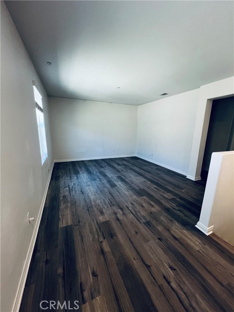Detail Gallery Image 13 of 22 For 2061 E Sentinel Privado, Ontario,  CA 91764 - 4 Beds | 2/1 Baths