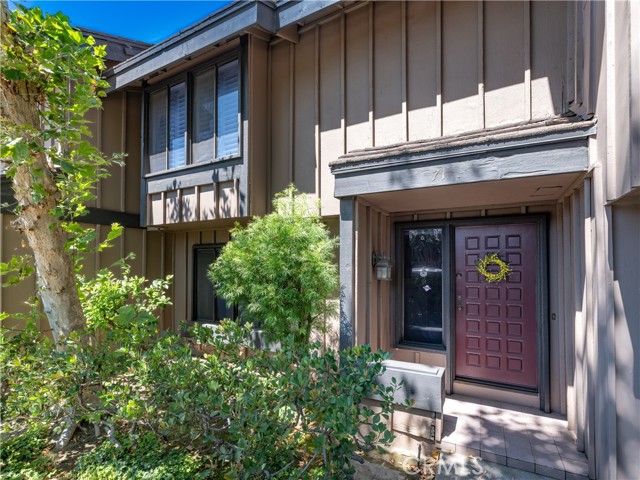 Detail Gallery Image 2 of 24 For 9757 Reseda Bld #71,  Northridge,  CA 91324 - 2 Beds | 3 Baths