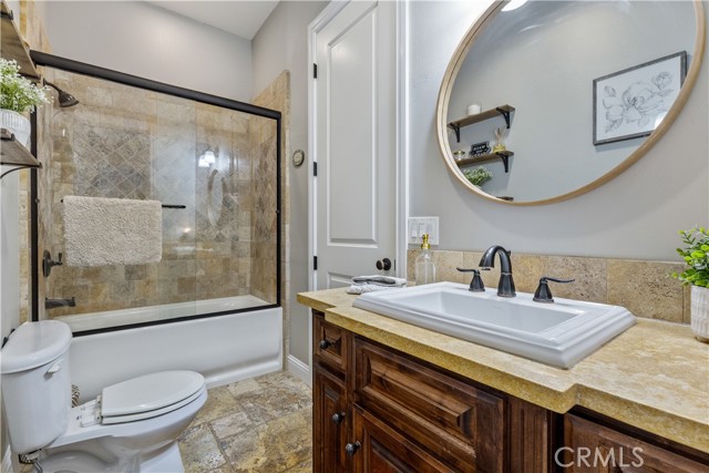 98 Nutwood Circle, Paso Robles CA: https://media.crmls.org/medias/2b2d7cf4-aced-4dcb-8602-b7c3430f1f65.jpg