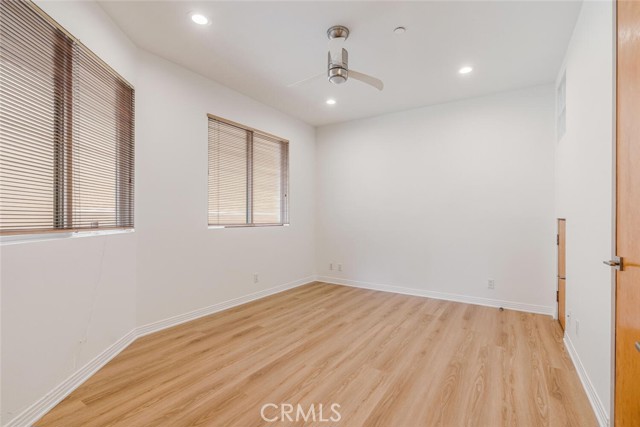 221 17th, Manhattan Beach, California 90266, 5 Bedrooms Bedrooms, ,6 BathroomsBathrooms,Residential,For Sale,17th,SR26091960