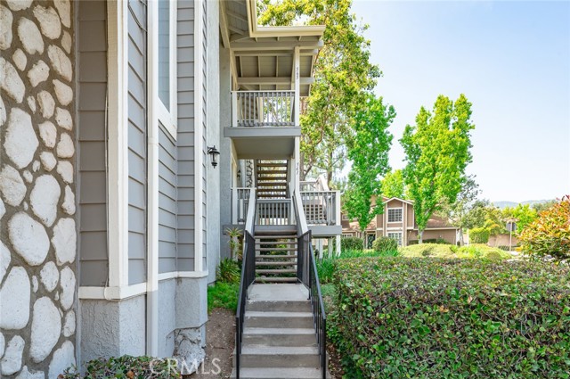 Detail Gallery Image 4 of 54 For 565 Ophir Cir, San Dimas,  CA 91773 - 2 Beds | 2 Baths