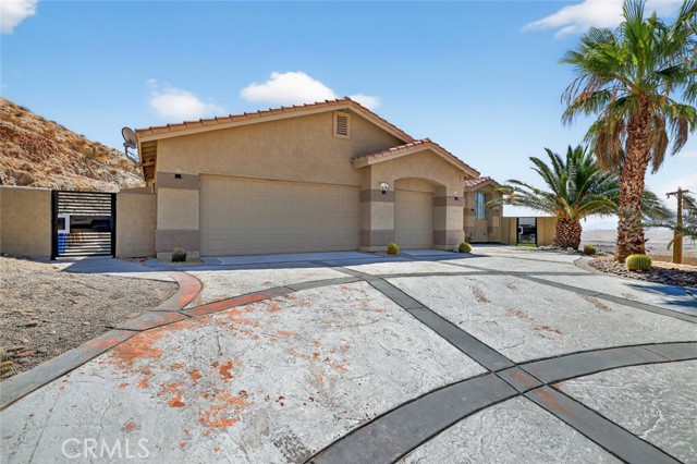 Detail Gallery Image 6 of 30 For 12220 Skyline Dr, Desert Hot Springs,  CA 92240 - 3 Beds | 3 Baths