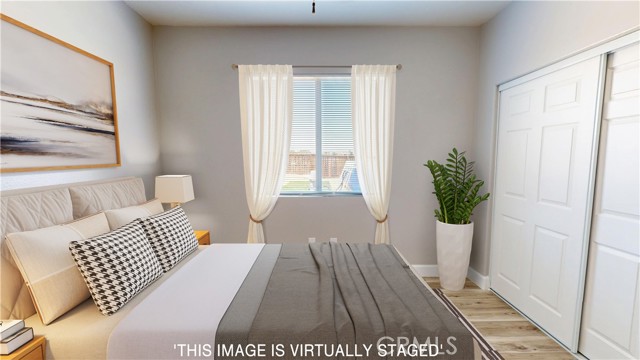 Detail Gallery Image 4 of 10 For 16486 Manchester St, Victorville,  CA 92394 - 6 Beds | 3 Baths