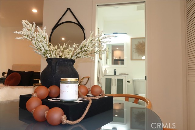 Detail Gallery Image 7 of 30 For 6602 De Celis Pl, Van Nuys,  CA 91406 - 1 Beds | 1 Baths