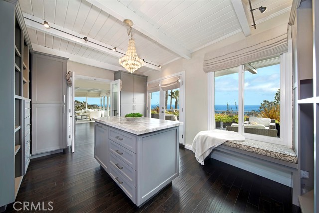 Detail Gallery Image 15 of 34 For 366 High Dr, Laguna Beach,  CA 92651 - 4 Beds | 4/1 Baths
