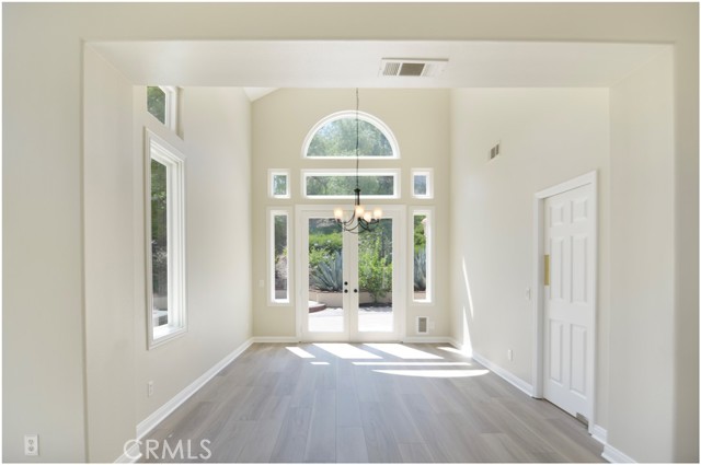 Detail Gallery Image 9 of 53 For 22132 Wayside, Mission Viejo,  CA 92692 - 4 Beds | 3 Baths