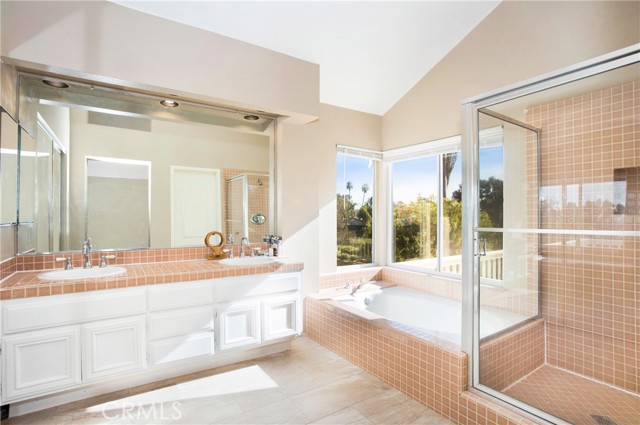 Detail Gallery Image 15 of 22 For 29776 Teracina, Laguna Niguel,  CA 92677 - 4 Beds | 3 Baths