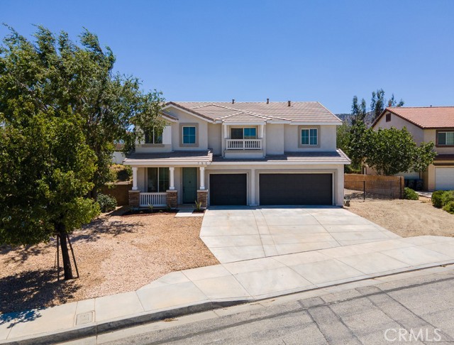 7502 Ridge View Drive, Lancaster CA: https://media.crmls.org/medias/2b32b96c-43ca-41e2-bb28-0297cc40468a.jpg