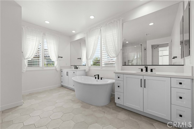 8606 Mission Villa Dr photo 24