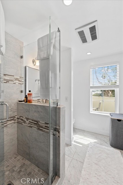 Detail Gallery Image 42 of 54 For 1020 Harbor Crossing, Marina Del Rey,  CA 90292 - 4 Beds | 4/1 Baths