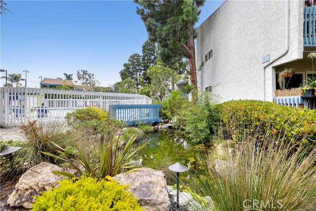 Detail Gallery Image 31 of 38 For 902 Camino Real #207,  Redondo Beach,  CA 90277 - 2 Beds | 2 Baths