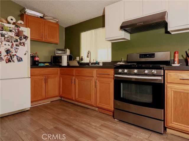 Detail Gallery Image 11 of 21 For 1931 E Meats Ave #54,  Orange,  CA 92865 - 3 Beds | 2 Baths