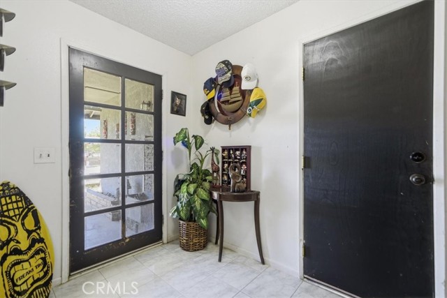 15235 Newmont, Lancaster CA: https://media.crmls.org/medias/2b35cdb1-4d8f-4b15-9d68-4c71a773ea28.jpg