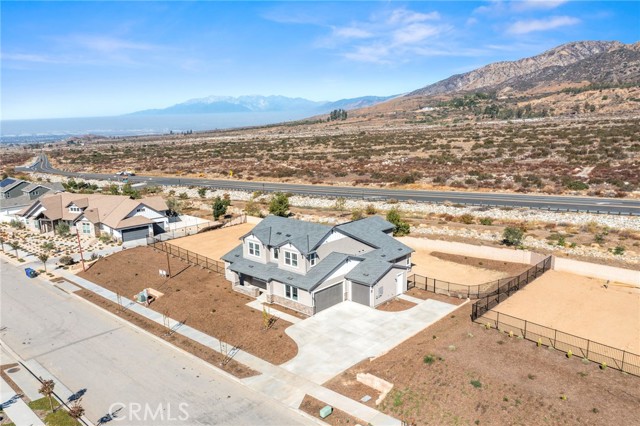 34524 Kadota Street, Yucaipa CA: https://media.crmls.org/medias/2b36c6c6-1375-425a-80f7-6f9a9731e77e.jpg