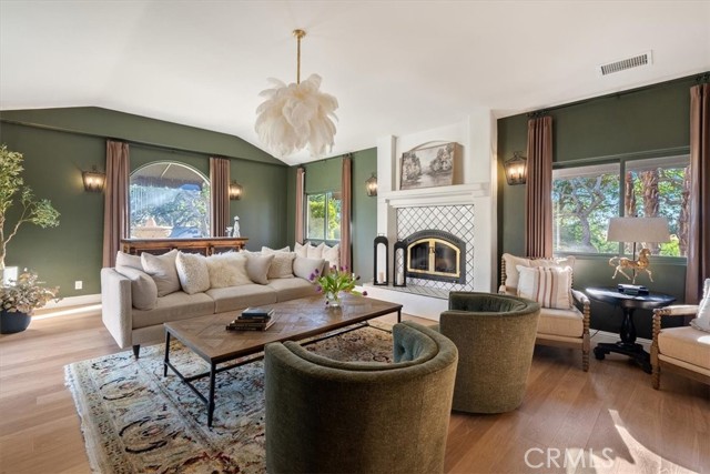 Image 4 of 73 For 6275 Twin Canyon