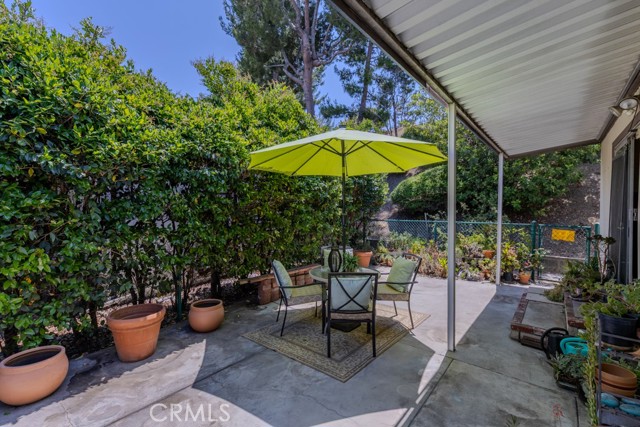 2851 Rolling Hills Drive, Fullerton CA: https://media.crmls.org/medias/2b37640b-73db-45f5-a889-6e3ac5df9600.jpg