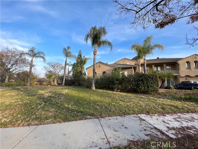 Detail Gallery Image 5 of 75 For 3795 Peregrine Cir, Corona,  CA 92881 - 5 Beds | 4/1 Baths