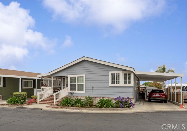 10210 Base Line Road, Rancho Cucamonga CA: https://media.crmls.org/medias/2b38c6db-1912-47aa-8f5c-6a30d904a22a.jpg
