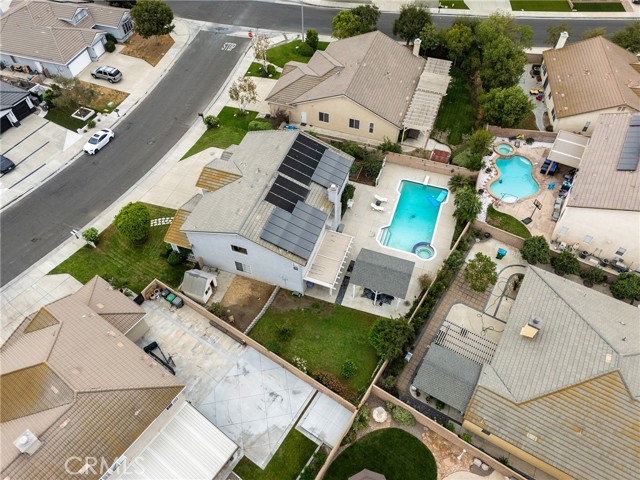 Detail Gallery Image 12 of 59 For 5739 Peter Wilks Ct, Corona,  CA 92880 - 6 Beds | 4 Baths