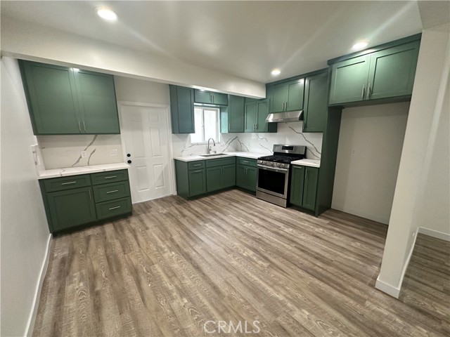 1318 W 131st Street, Compton CA: https://media.crmls.org/medias/2b39a8bf-d314-491d-a464-212150c12c12.jpg