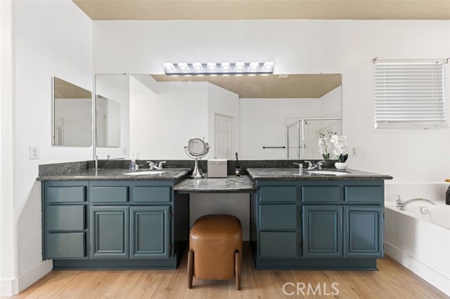 Detail Gallery Image 16 of 37 For 12232 Brianwood Dr, Riverside,  CA 92503 - 4 Beds | 2 Baths