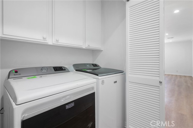 Detail Gallery Image 15 of 26 For 1933 Voorhees Ave a,  Redondo Beach,  CA 90278 - 4 Beds | 3 Baths