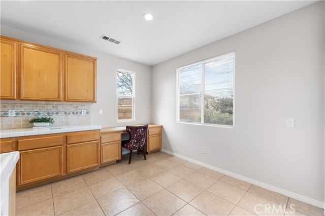 Detail Gallery Image 32 of 55 For 40729 Oakmont Ct, Palmdale,  CA 93551 - 4 Beds | 3 Baths