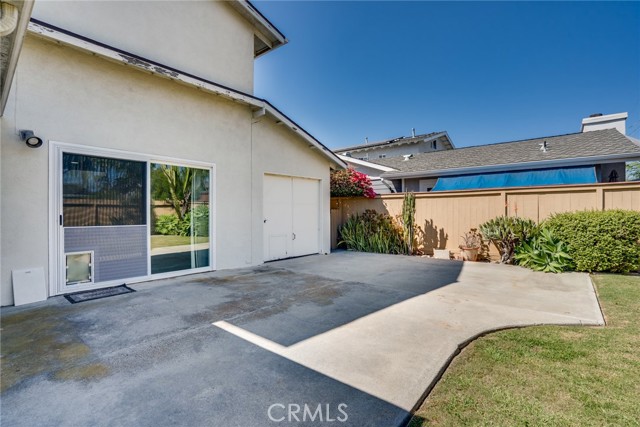 Detail Gallery Image 32 of 43 For 20642 Goshawk Ln, Huntington Beach,  CA 92646 - 5 Beds | 3 Baths