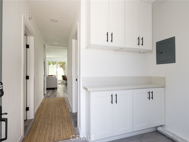 Detail Gallery Image 31 of 34 For 11333 Braddock Dr, Culver City,  CA 90230 - 6 Beds | 3 Baths