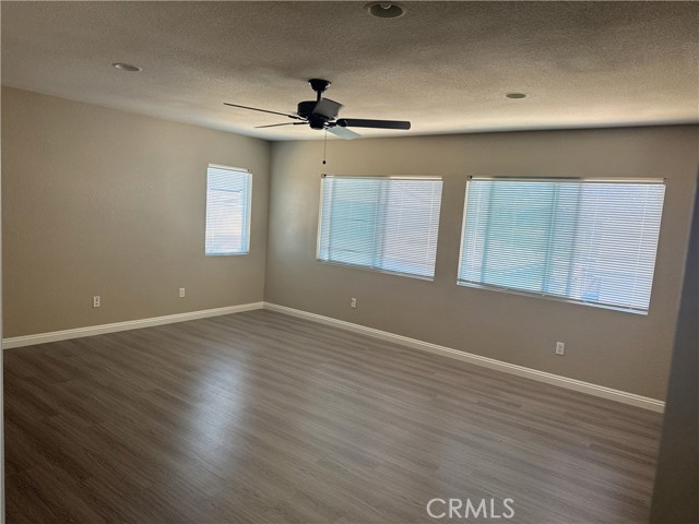 396 Suncup Circle, Hemet CA: https://media.crmls.org/medias/2b3d472d-54b6-4871-9b33-7d143086b175.jpg